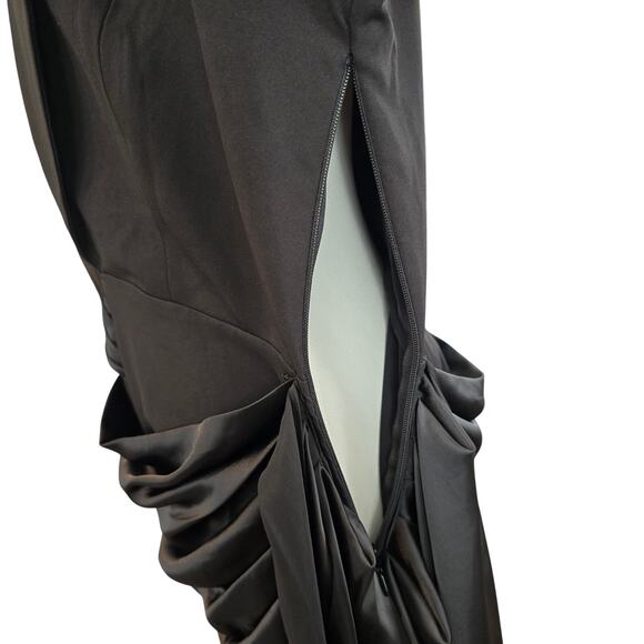 NWT Yris Black Maxi Deep Plunge Drape Dress Sz. Large - Picture 8 of 11